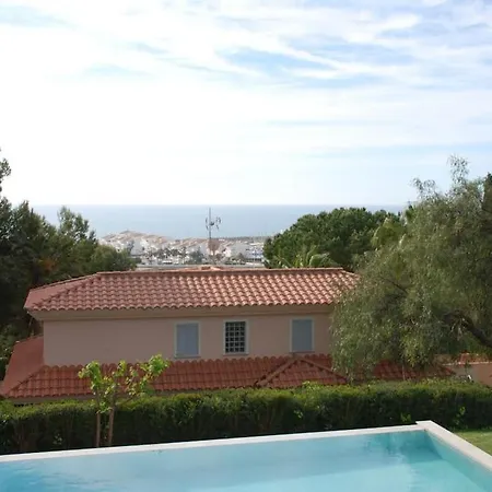 Exclusiva De Lujo Con Piscina En *